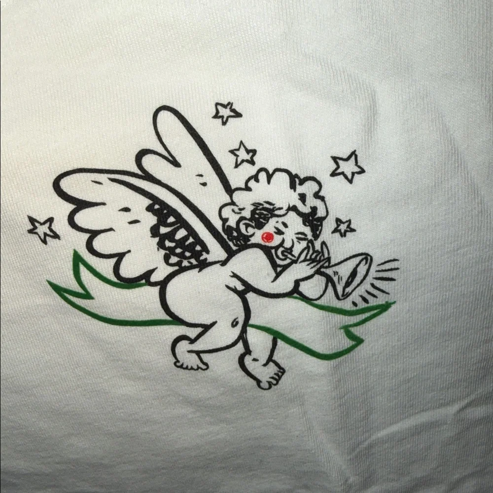 NWT! Vintage-wash Cotton Graphic Super Cute Cherub T-shirt - Large